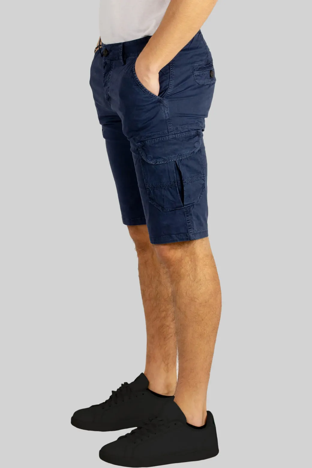 Bermuda uomo modello cargo in puro cotone