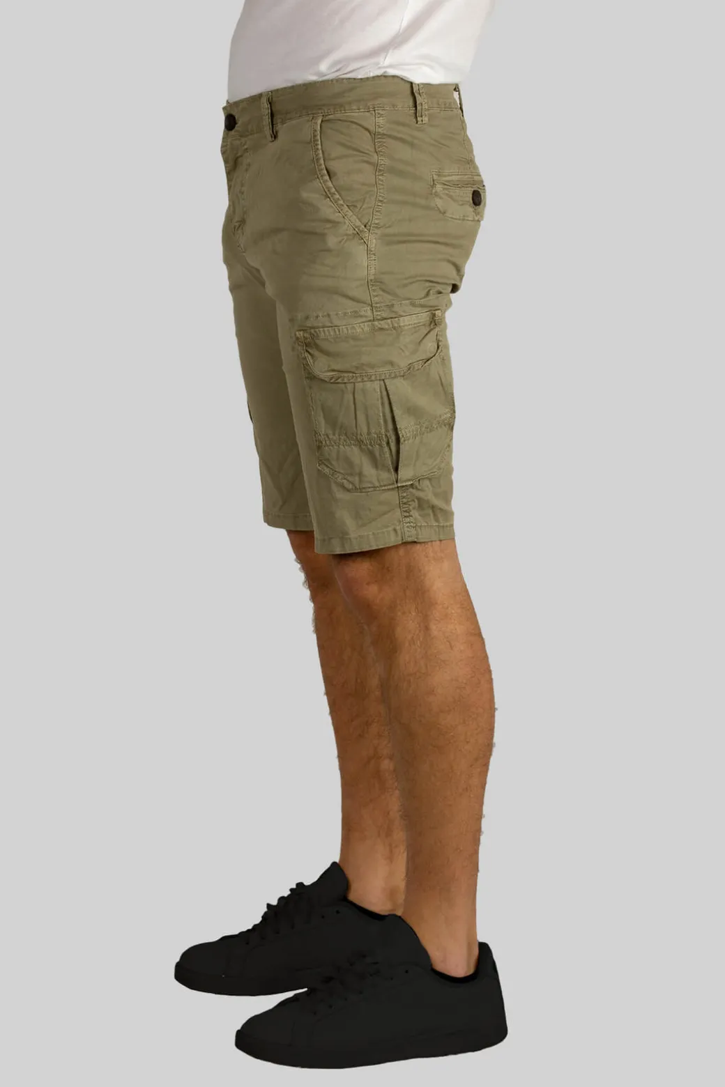 Bermuda uomo modello cargo in puro cotone