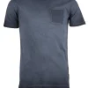 T-shirt con taschino in cotone oil wash